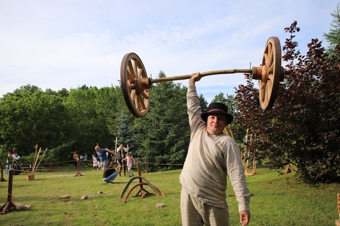 Pašaukimas: „Jeigu reikėtų vėl pasirinkti, daryčiau tą patį, kitos profesijos neįsivaizduoju“, – prisipažįsta Jonas.