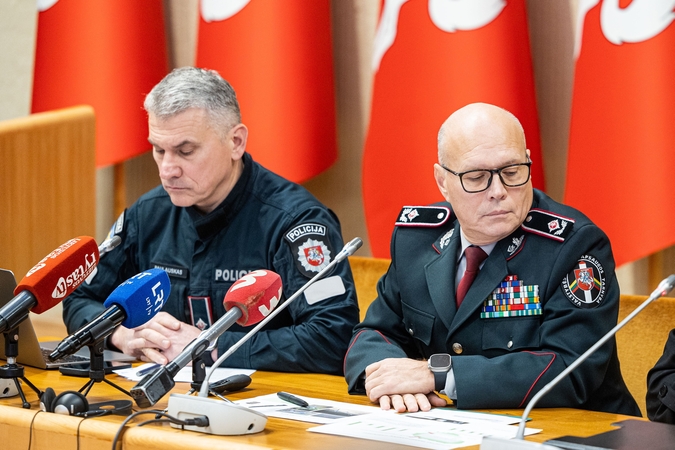 Rustamas Liubajevas (dešinėje)