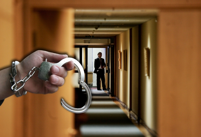 Išaiškino bendrovės direktoriaus machinacijas: gresia kalėjimas