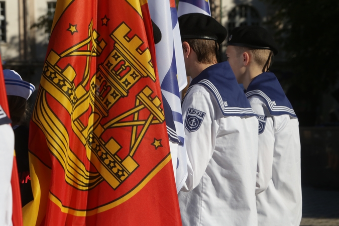 Realybė: Klaipėdoje yra vos kelios mokyklos, kuriose jūrinei kultūrai skiriamas didesnis dėmesys.