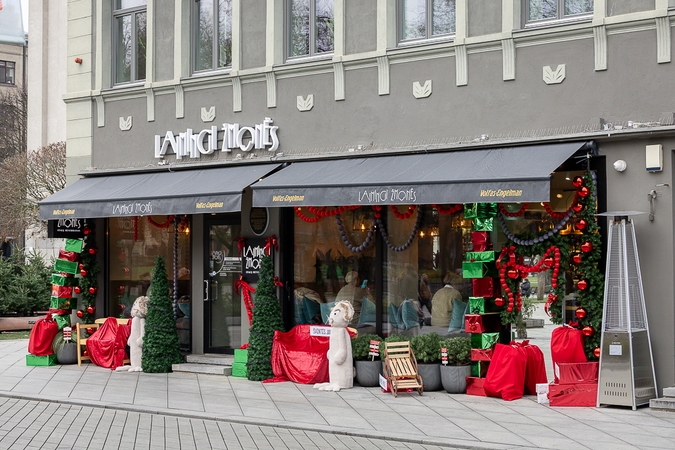 Kalėdinės Kauno vitrinos