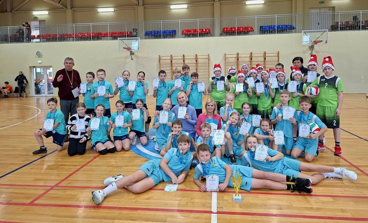 Šauniausi: geriausiai sekėsi Ringaudų pradinės, Garliavos Adomo Mitkaus pagrindinės mokyklų ir Mastaičių mokyklos-daugiafunkcio centro kvadrato komandoms.