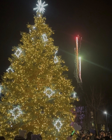 Šilutės Kalėdų eglės įžiebimas ir Ledo arenos atidarymas