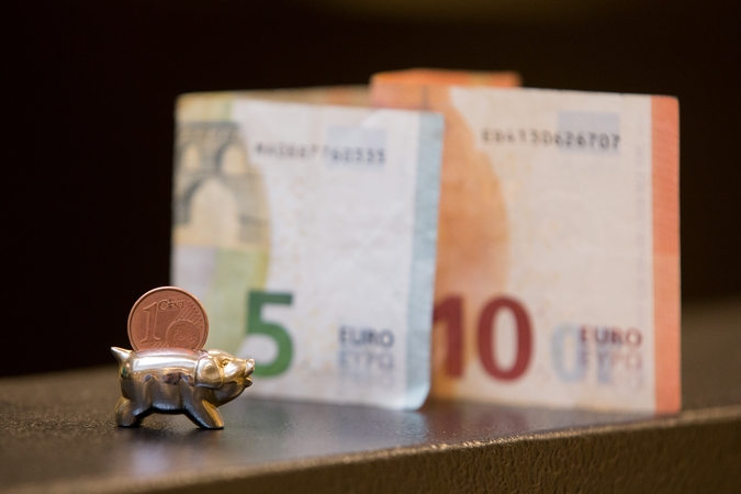 Tyrimas: kas penktam Lietuvos gyventojui santaupų užtektų tik dviem mėnesiams