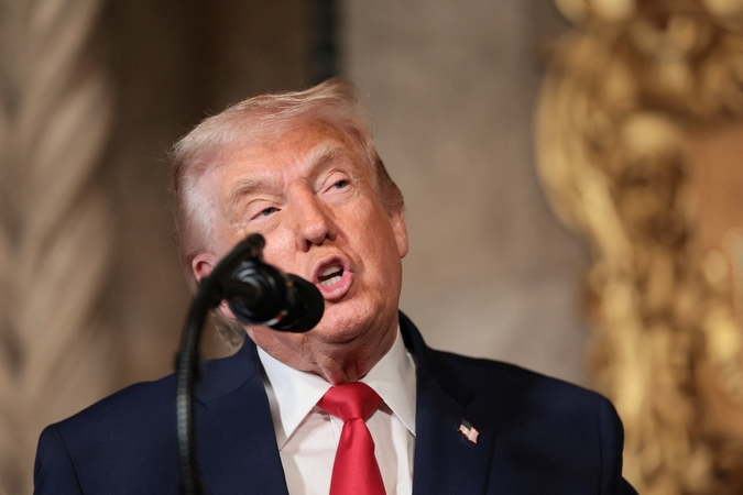 Trumpo administracija ragina migrantus išvykti savanoriškai ir Kalėdų proga gauti padidintą premiją