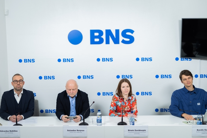 Žurnalistų bendruomenės spaudos konferencija