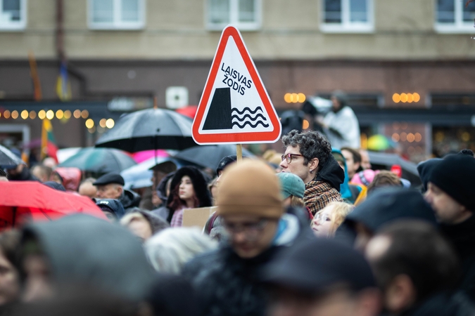 Protestas „Šalin rankas nuo laisvo žodžio“