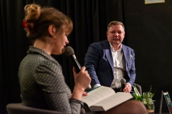 Rimanto Kmitos romano „Editas kompleksas“ pristatymas