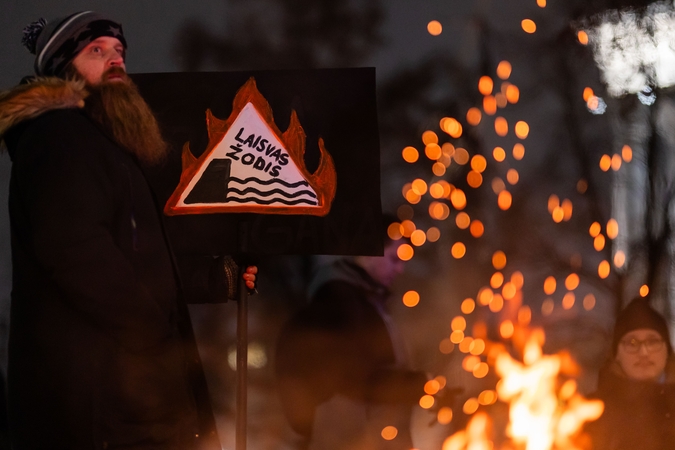 Lietuva pabudo protestuoti, tačiau ekspertus neramina viena tendencija
