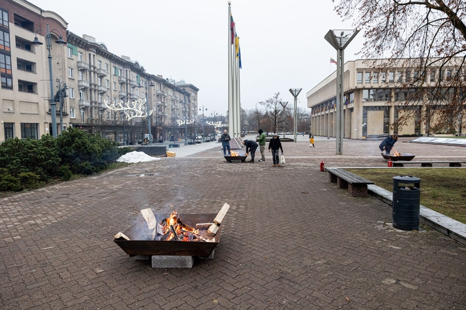 Pasiruošimas protestui Nepriklausomybės aikštėje