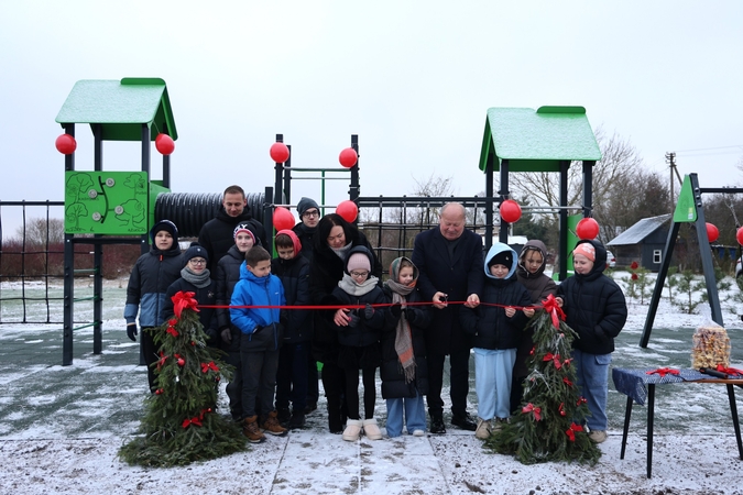 Atidarymas: lapkričio 24 d. Valeravos k. (Vandžiogalos seniūnija) skambėjo vaikams ir paaugliams perduota Vaikų ir jaunimo laisvalaikio erdvė.