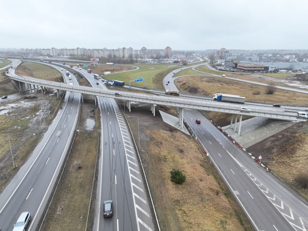 Džiugi žinia: baigta tvarkyti Sargėnų estakada šalia Kauno