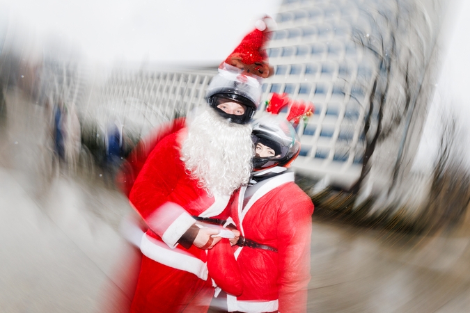 Ratuoti Kalėdų Seneliai