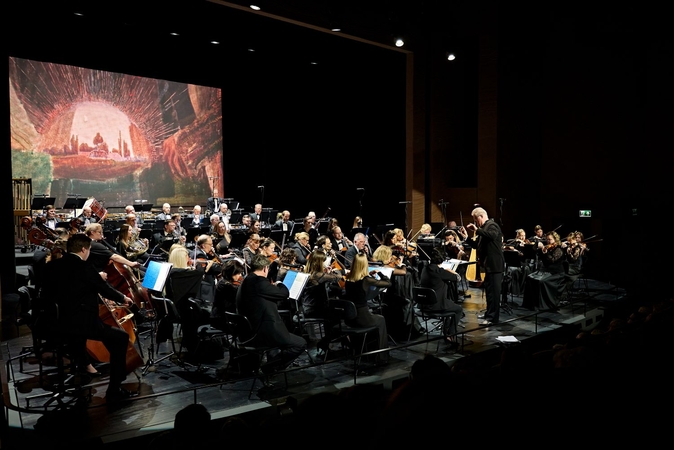 Koncertas „Sudėsiu savo simfoniją iš miško ošimo“