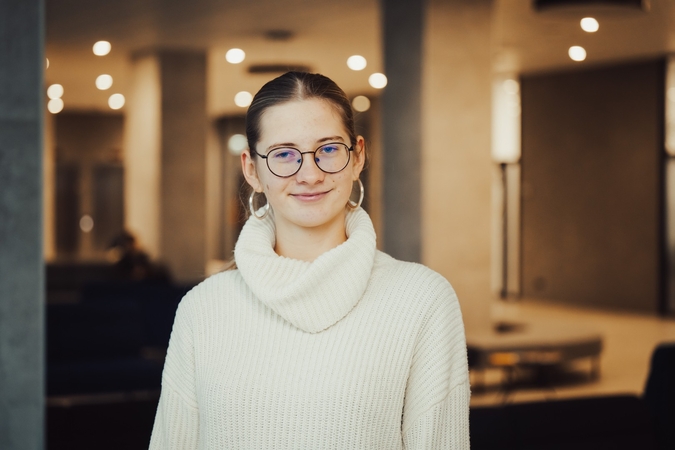 Kryptis: pasak L. Kopustinskaitės, sprendimas grįžti į Lietuvą ir siekti aukštojo išsilavinimo gimtinėje buvo sąmoningas. 