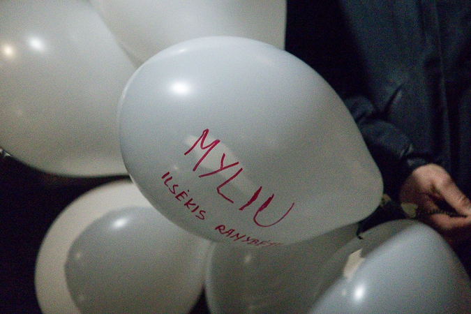 Nužudytų merginų atminimo pagerbimas