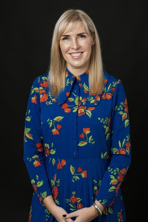 Vertina: S. Vizgaudienė pastebi, kad dovanų pirkimas kai kuriems – statuso ženklas.