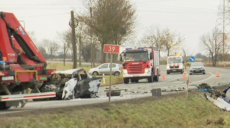 Per Kūčias – pražūtinga automobilių kaktomuša Lenkijoje