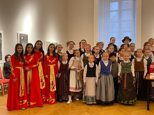 Akcentas: koncerte dalyvaus ir Klaipėdos armėnų bendruomenė „Van“.