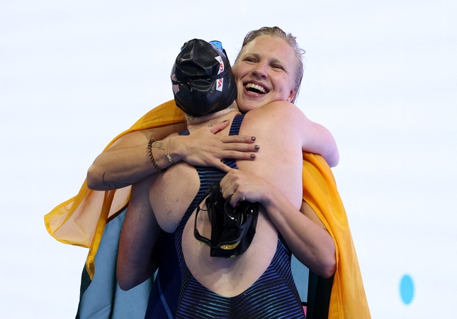 Lyderė: medalius skinanti R. Meilutytė įrodinėja, kad jos gulbės giesmė dar toli gražu nesudainuota.