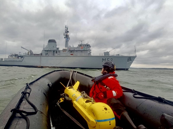 Užduotis: į Suomijoje vykusių tarptautinių pratybų scenarijų buvo įtraukta užduotis pasitikti Lietuvos kariuomenės vadą ir užtikrinti jo apsaugą.