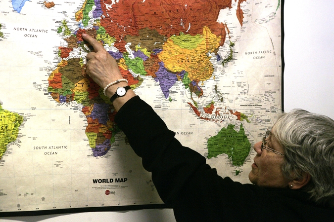 Sprendimas: Danijos parlamentas, siekdamas apsaugoti savo šalies prekybinį laivyną, priėmė karo rizikos draudimo įstatymą.