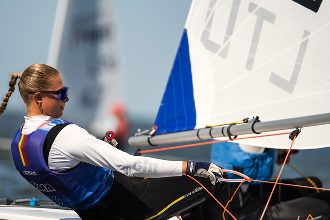 Konkurencija: aštuoniolikmetė klaipėdietė E. Kuodytė Portugalijoje šiuo metu kovoja su geriausiomis pasaulio buriuotojomis.
