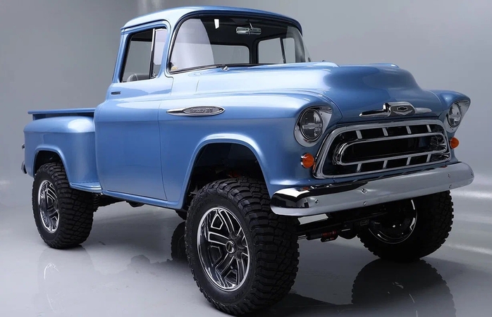 Monstriukas: 1957-ųjų „Chevrolet 3100“ gerai įvertino prestižinės parodos SEMA ekspertai.
