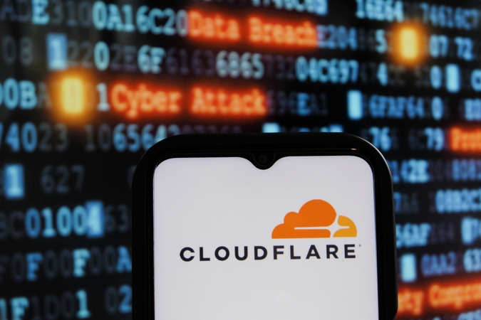 Visame pasaulyje vėl sutriko „Cloudflare“ veikla