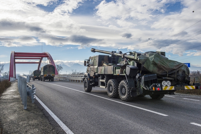 Europos Parlamentas pritarė „karinio Šengeno“ sukūrimui