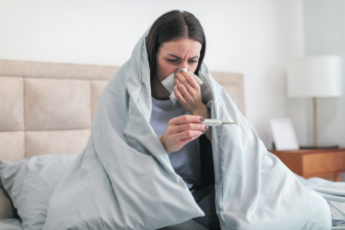 Tendencija: šiemet gripas labiau paveikia jaunus žmones, jie dažniau kreipiasi į medikus dėl ligos sukeltų komplikacijų.