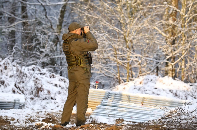 Pasienyje su Baltarusija apgręžta 17 neteisėtų migrantų