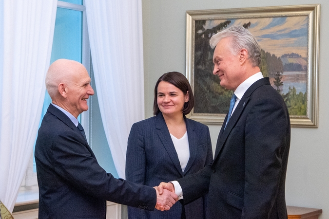 Prezidentas po susitikimo su Bialiackiu: jūsų ištvermė ir moralinė stiprybė įkvepia mus visus