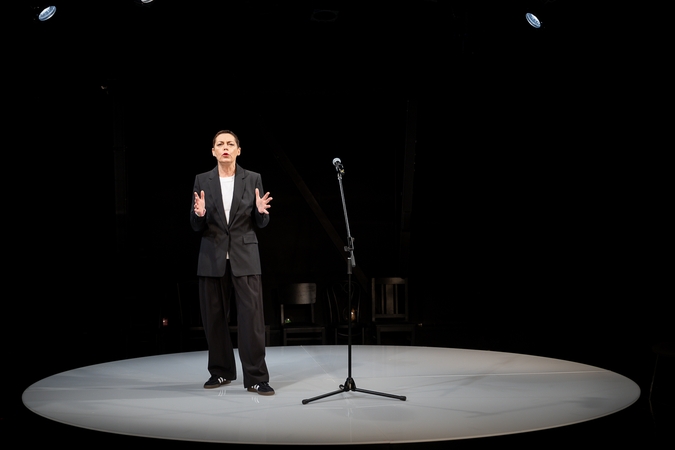 Spektaklio „Mergaitės ir berniukai“ premjeros pristatymas