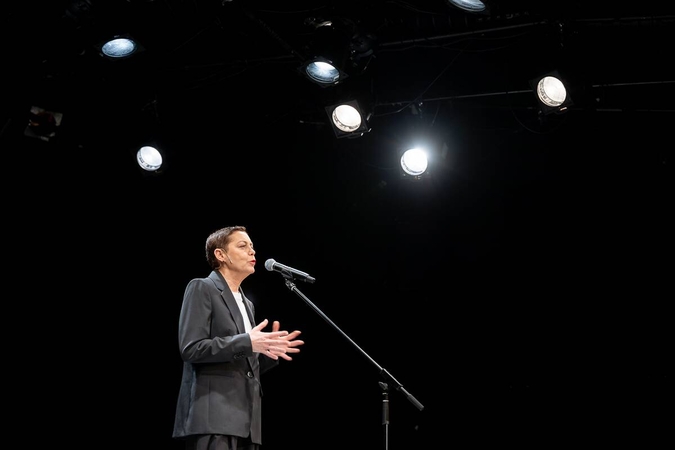 Nacionalinis Kauno dramos teatras metus užbaigs monospektakliu „Mergaitės ir berniukai“