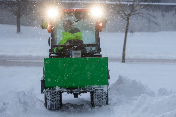 Sostinėje – gausus snygis