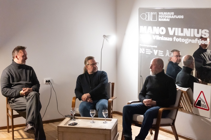 Diskusija su fotografais, įamžinusiais tragiškus 1991 m. Sausio 13-osios įvykius