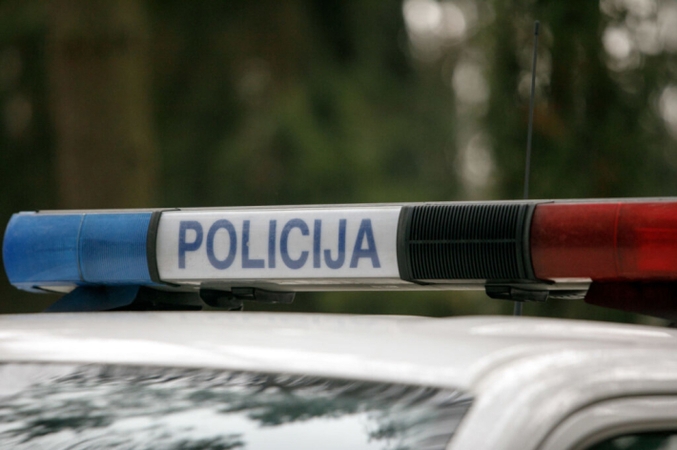 Policija