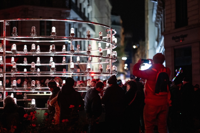 Vilnius džiugins šviesų festivaliu: bus eismo ribojimų, todėl patogiau keliauti pėsčiomis 