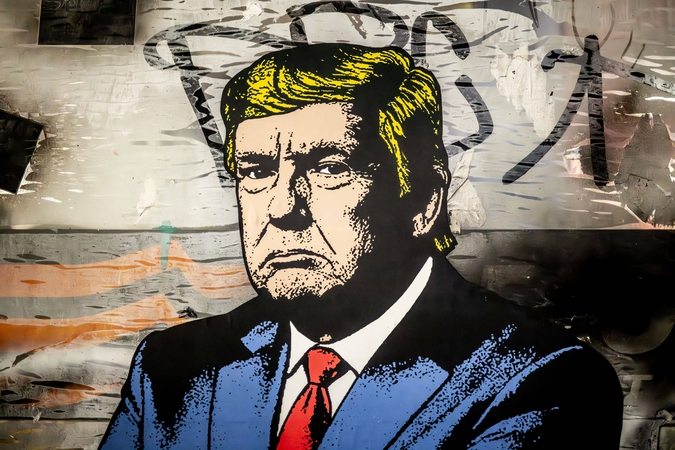 Trumpas pagrasino Iranui sunaikinimu: „visa šalis išlėks į orą“