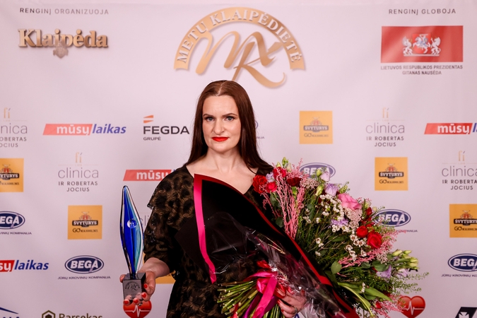 Prisiminimas: pernai „Metų klaipėdietės“ konkurso nugalėtoja tapo Loreta Liutkutė, iškilmės vyko Klaipėdos dramos teatre.