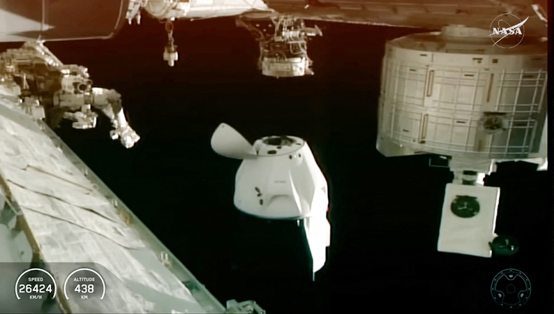 Astronautai palieka TKS per pirmą istorijoje medicininę evakuaciją