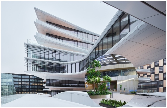„Hanner“ užbaigė išskirtinio verslo centro „Business Stadium Central“ statybas