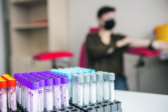 Sąlyga: vitamino B12 ir folio rūgšties, vitamino D, skydliaukės funkcijos (laisvo tiroksino, ATPO) tyrimus šeimos gydytojas pacientui galės skirti tik esant konkrečių medicininių indikacijų.