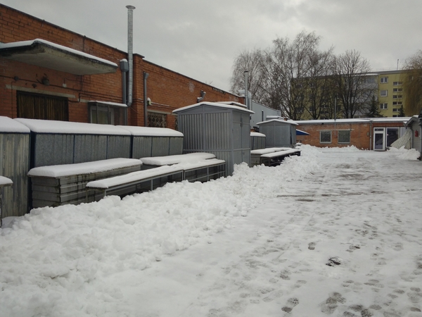 Sniegas ir šaltis – prekiaujančiųjų turguje priešas