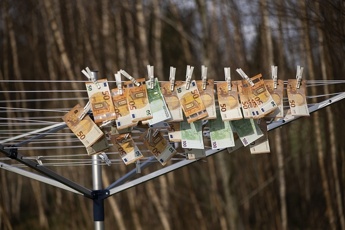 Vyriausybė pritarė: ar bus panaikintos baudos už sugadintus riboženklius?