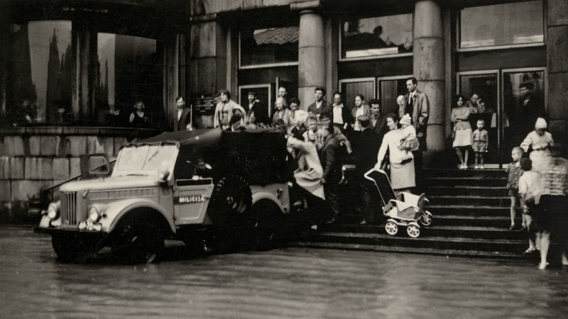 Sėmė: 1967 m. gegužės 23 d. potvynis Kaune, Laisvės alėjoje, prie Centrinio pašto.