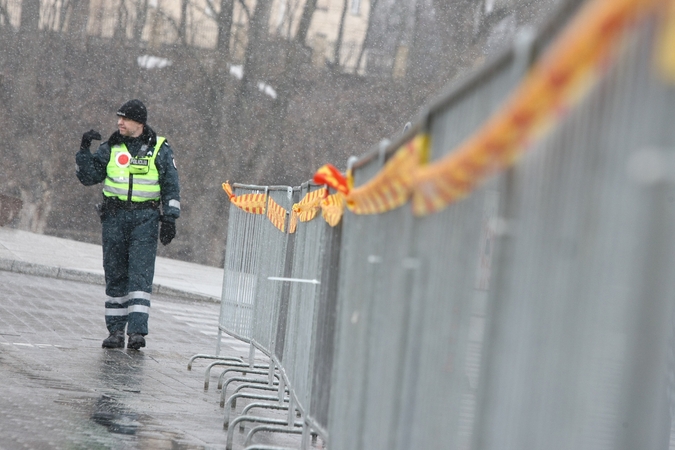 Policija toliau tirs moters žūtį: ribos eismą dalyje A4 kelio