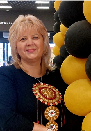 Išsipildymas: pradėjusi tapyti mandalas I. Jankuvienė pajuto, kad visos ankstesnės kūrybinės paieškos susiliejo į vieną kryptį, jos ir šeimos gyvenime atsirado daugiau harmonijos, ramybės.