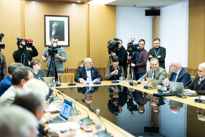 Darbo grupė apibrėžė LRT tarybos ir valdybos funkcijas, nuomonės išsiskyrė dėl misijos